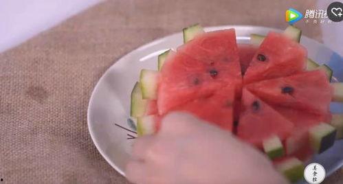 吃瓜滑手,网络红人的崛起与影响力