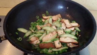 吃瓜炒什么,揭秘热门事件背后的炒点与真相